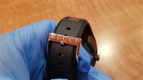 how much are fake gucci watches woryh|how to spot a gucci watch.